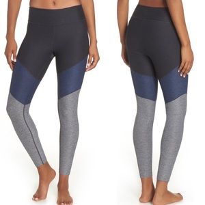 Outdoor Voices Springs 7/8 Colorblock Leggings SZ S EUC